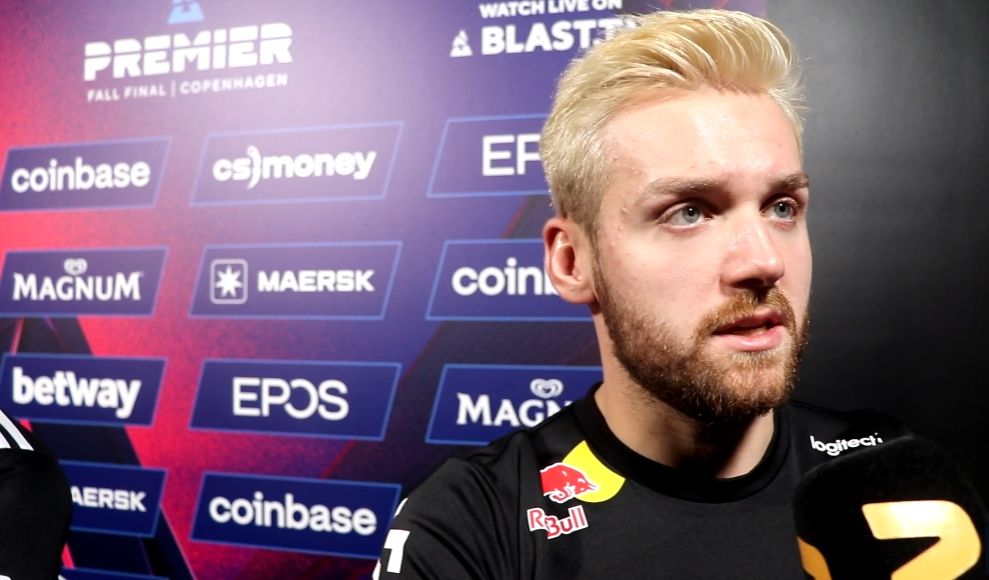 Tian ： 第二局相当混乱。当我们做出决定时，我们认为我们可以赢，但并不顺利。