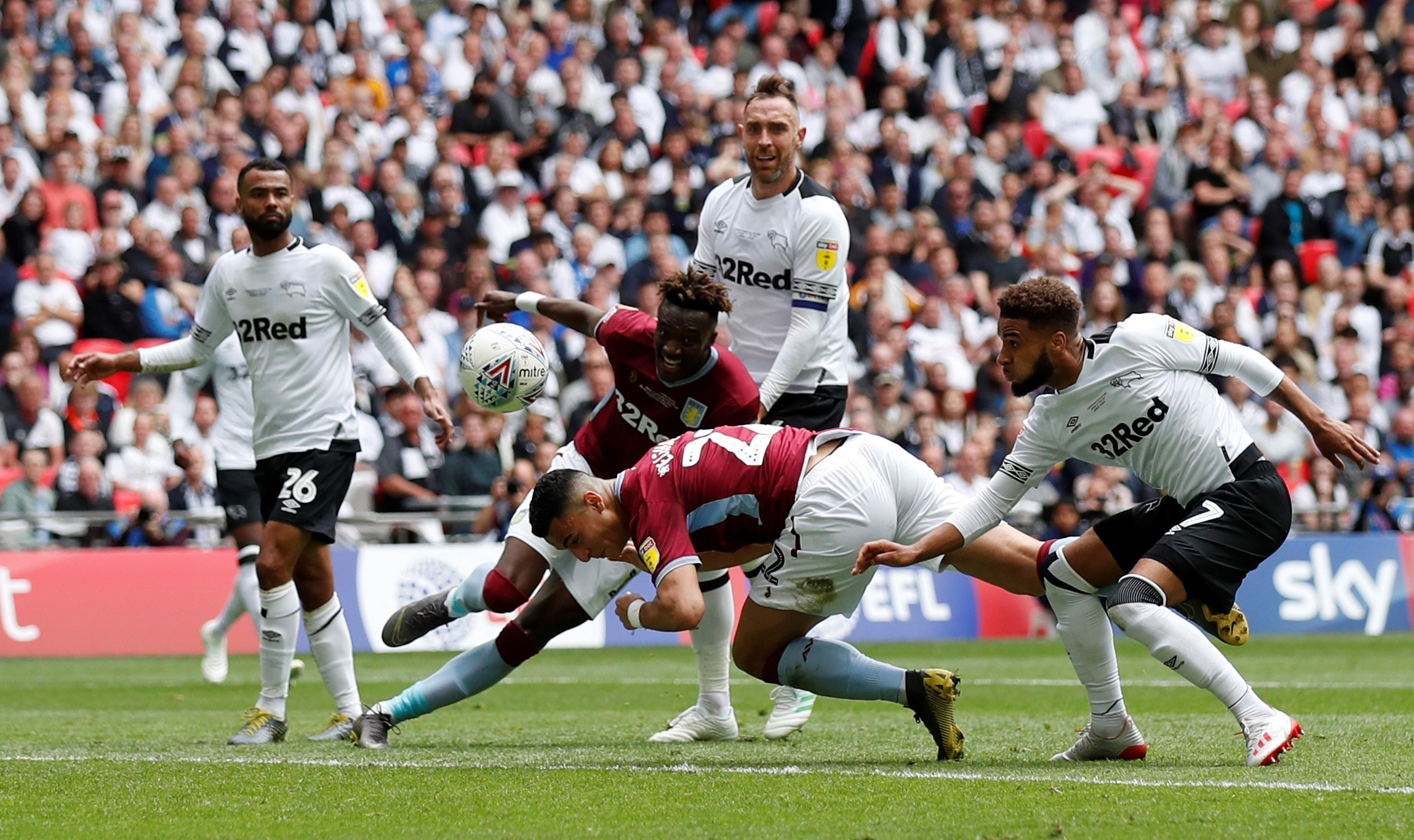 S14世界赛正式开幕 MDK对阵VKE谁能赢下开门红